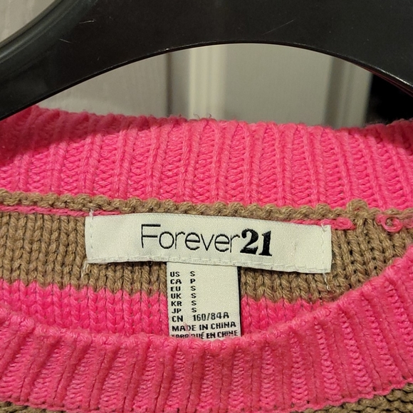 Tan pink stripes sweater - Picture 4 of 4